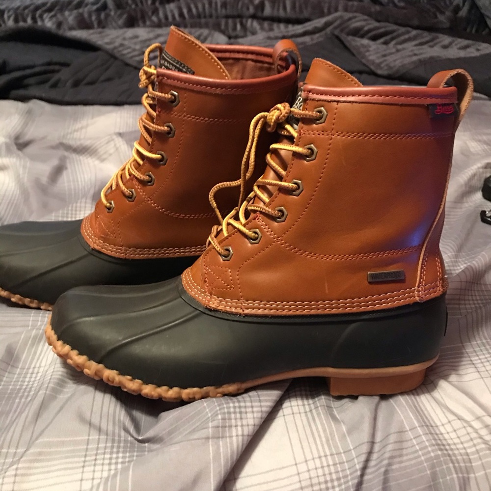 Bass rain boots